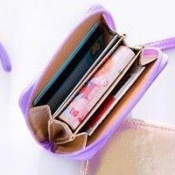 Bentoy Small Wallet Holographic "Heart Breaker" - Picture 4 of 5